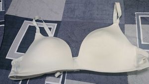 Comfortable White Everyday Bra