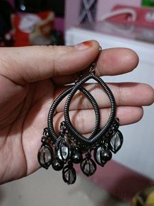 Earings