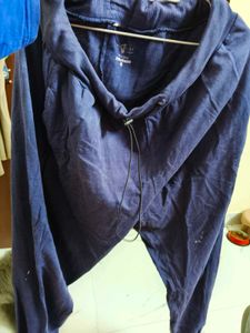 Textile Wear Navy Sweatshirt