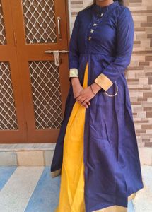 Elegant Navy Blue &amp; Gold Kurti with yellow skirt