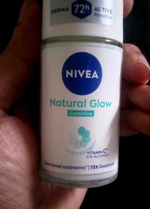 Nivea Natural Glow Deodorant