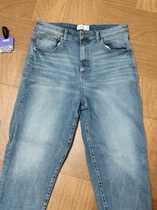 Red Tape Women's Jeans (Mom's Fit)