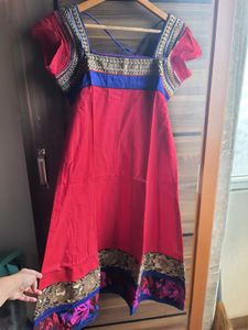Elegant Red Embroidered Kurta