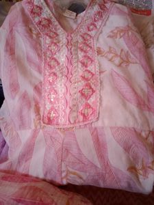 Pink Leaf Print Kurta Set with Embellishments