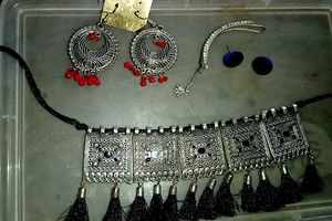 Necklace and Earring set