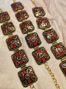Laq Bracelate with brass base
