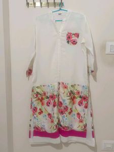White Floral Print Kurti