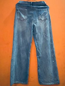Stylish Wide Leg Jeans with Butterfly Detail