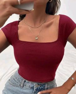 Chic Burgundy Ribbed Crop Top