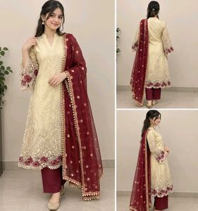 M size Elegant Cream & Maroon Ethnic Kurta Set