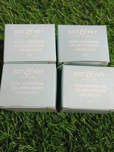 4 mini Dot & Key 72Hr Hydrating Gel Moisturizer