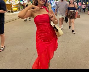 Stunning Red One-Shoulder Ruffle Dress