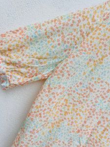 Crepe Fabric, Size-L ,off White With Delightful Print