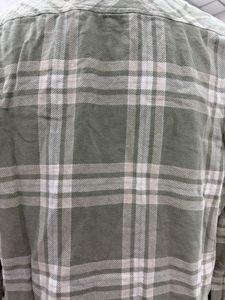 Men's Plaid Button-Up Shirt
