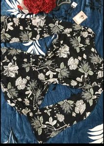 women beautiful short kurti