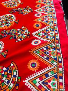 kutch embroidery fabric