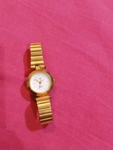 Quartz Gold-Tone Watch