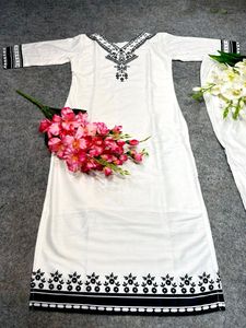 Party wear outfit made from Maslin fabric