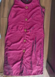 Vibrant Sleeveless Kurti with Golden Buttons