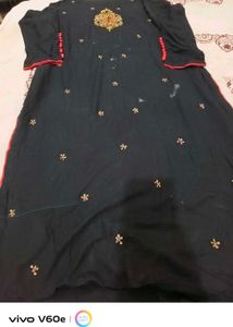 Black Embroidered Kurta