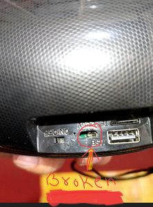 AO-105 Flashlight Speaker