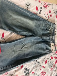 Vintage Blue Mid Rise Wide Leg Jeans