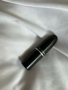 MAC Lipstick - TWIG