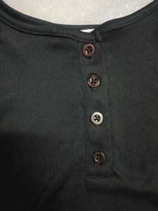 Sleek Black Ribbed Button-Up Tank Top