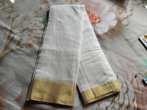 Elegant White &amp; Gold Saree