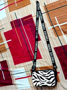 Stylish Zebra Print Crossbody Bag