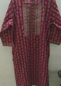 Maroon Printed Kurta