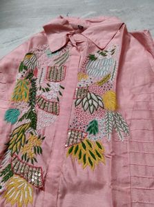 Embroidered peace cord set