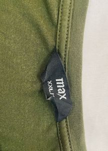 Olive Green 'MUSE' Tee Max brand