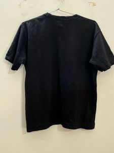 Uniqlo Classic Black Pocket T-Shirt