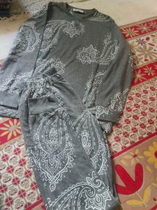 woolen Paisley Print Loungewear Set