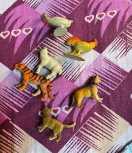 10 animal figurines