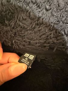 Cozy Black Fleece Zip-Up Jacket