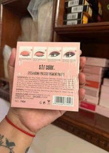 S.F.R Colour eyeshadow palette