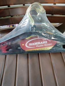 12 Plastic Hanger 🥰🥰