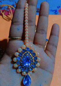 Kundan Necklace Set with Earrings &amp; Maang Tikka