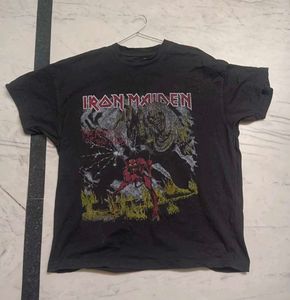 Vintage Iron Maiden Medium Sized Graphic T-Shirt