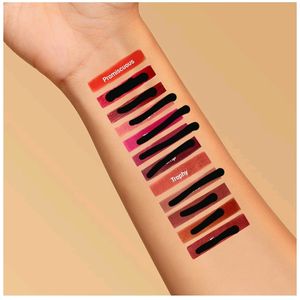 MyGlamm Ultimatte Long Stay Matte Lipstick-Trophy
