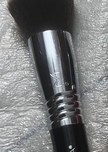 sigma f80 kabuki foundation brush
