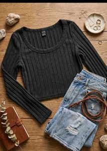Women's Cropped Sweatshirt