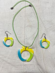 Trendy Jewelry Combo | Necklace sets + Bracelet