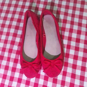 Lace Ballet Flats