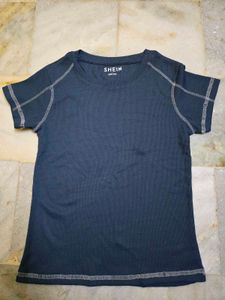 SHEIN Women's Dark Blue T-Shirt