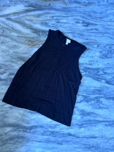 Black Sleeveless Tank Top