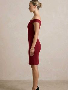 Off-Shoulder Bodycon Dress