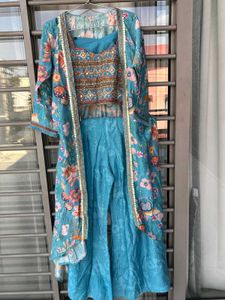 Beautiful Teal blouse and shrug Set with Palazzo